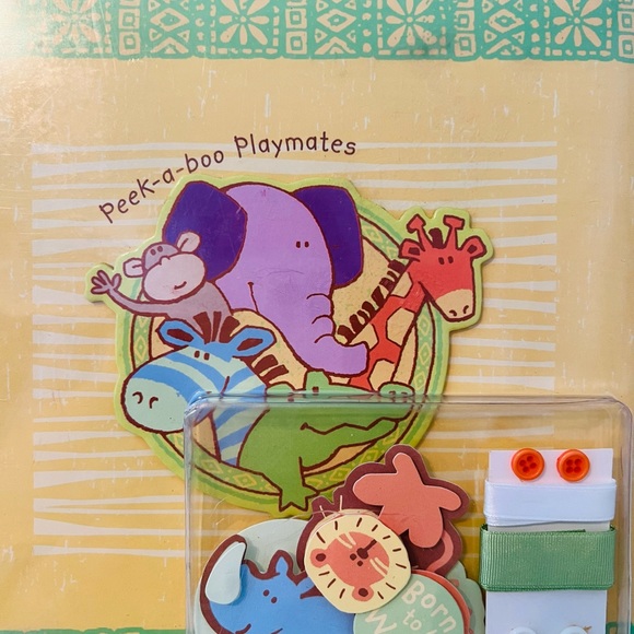 Peek-a-boo Playmates 8" x 8" Scrapbook Kit All-in-One by Tapestry C.R. Gibson - Picture 3 of 7